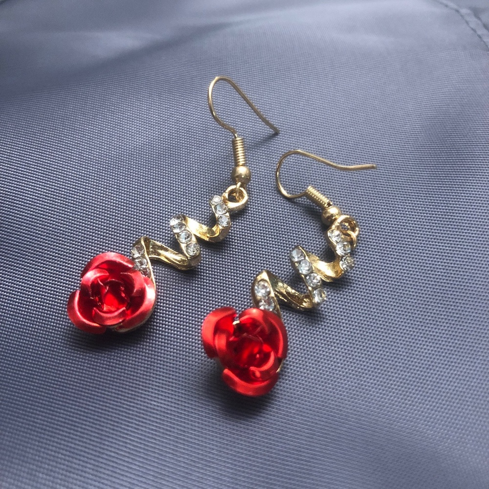 NEW Rose Earrings